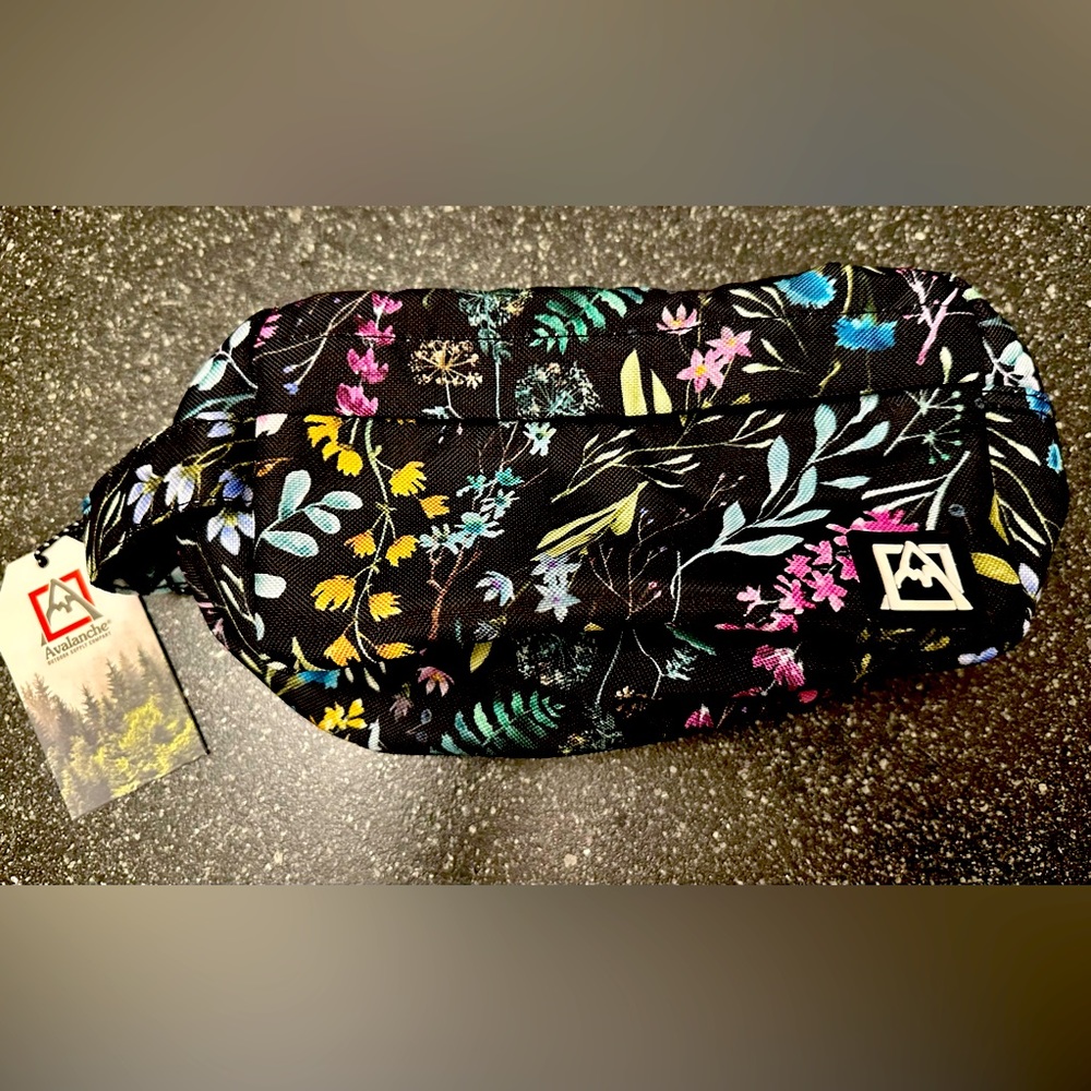 Avalanche- Pouch *NEW*